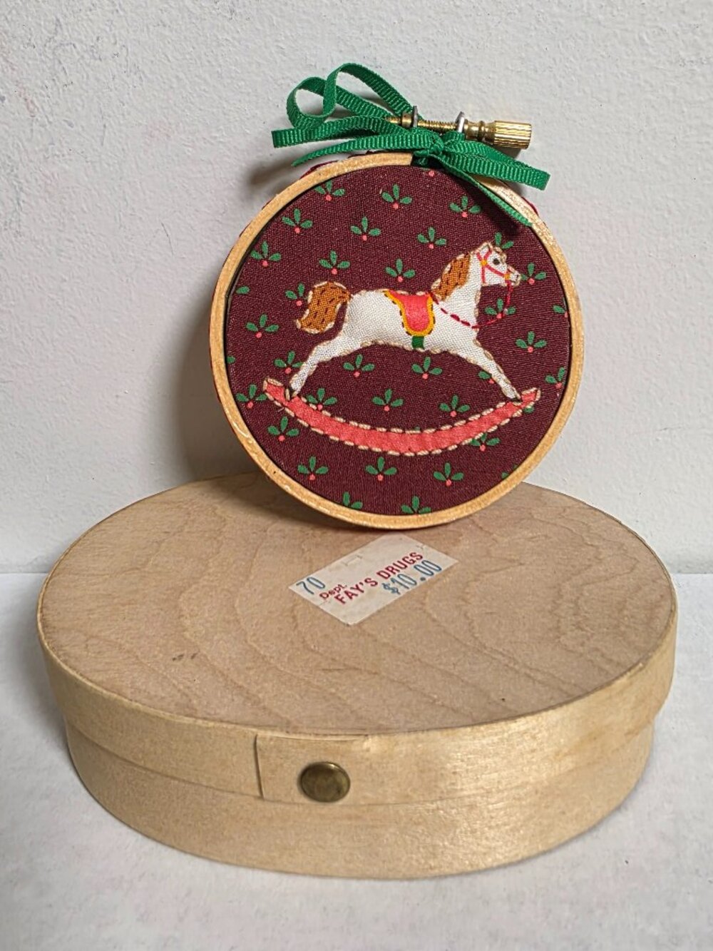 Vintage Hallmark 1985 Rocking Horse Memories Ornament Country Christmas Hoop Box